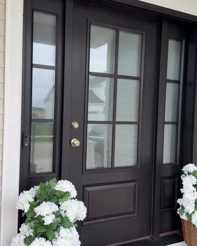 @NeutralCatt’s 6 Lite SDL Fiberglass in Antique Espresso at their home