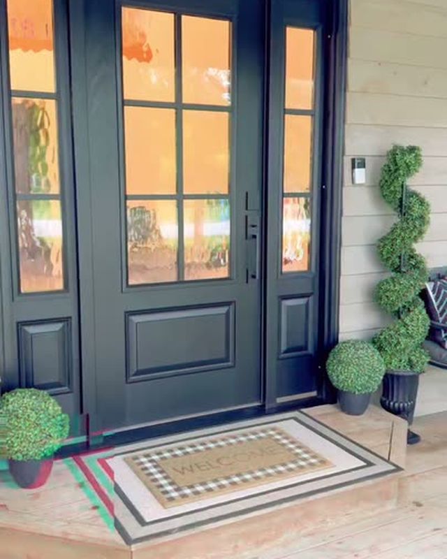 @SDOTDIY’s 6 Lite SDL Fiberglass in Tricorn Black at their home
